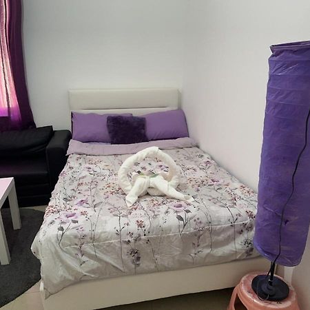 The Purple Place Apartment Abu Dhabi Exterior photo