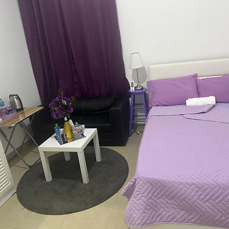 The Purple Place Apartment Abu Dhabi Exterior photo