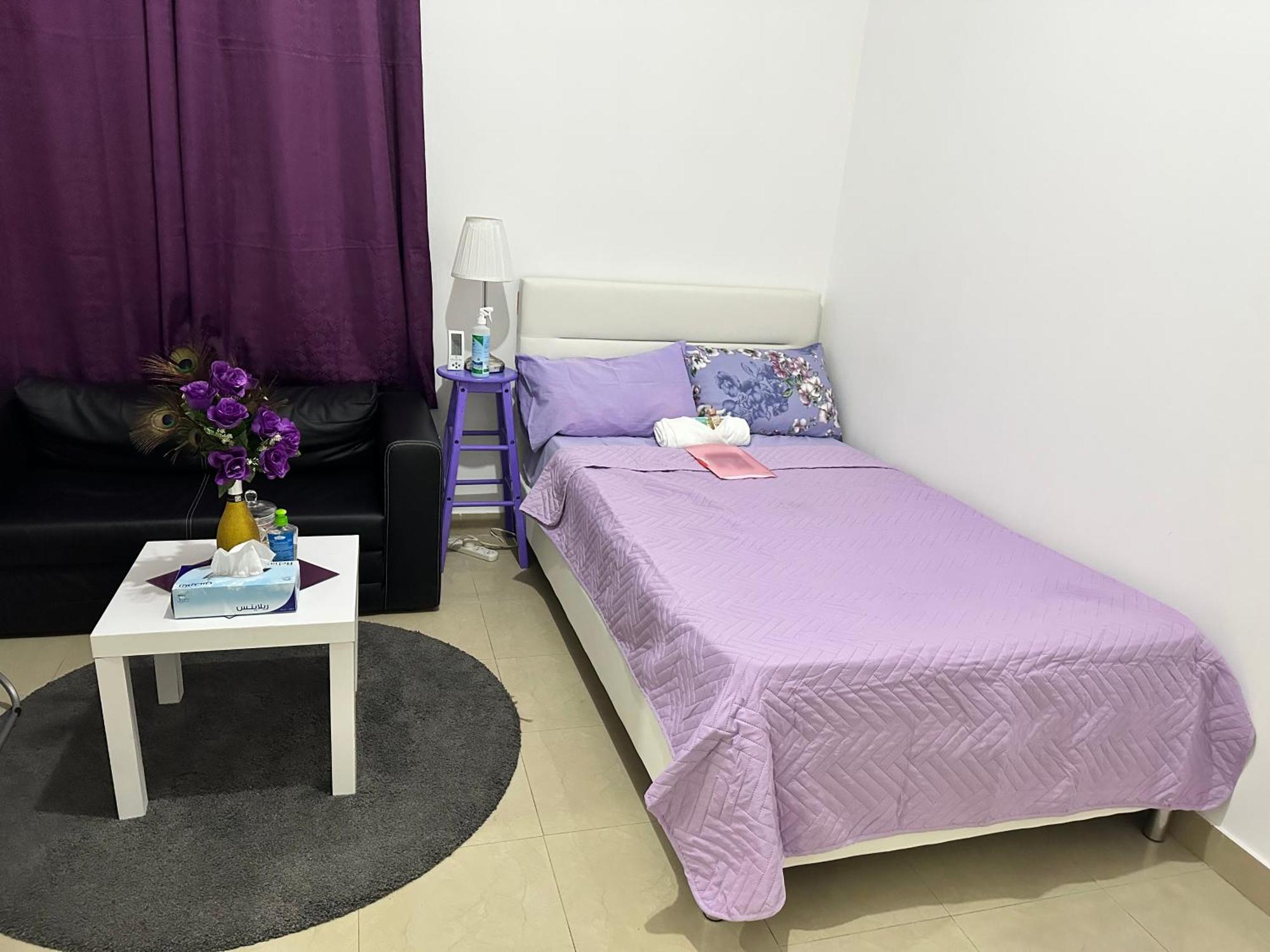 The Purple Place Apartment Abu Dhabi Exterior photo