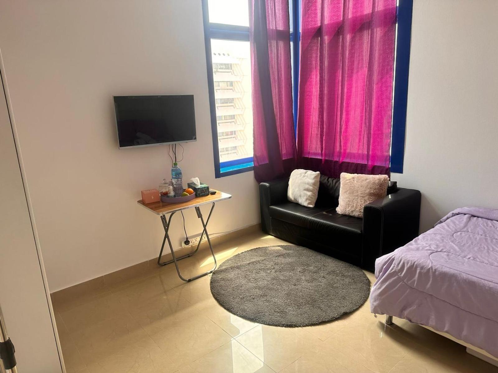 The Purple Place Apartment Abu Dhabi Exterior photo